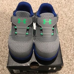 Under Armour Sneakers